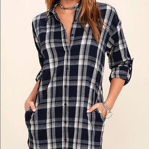 NWOT Lulu’s plaid dress!